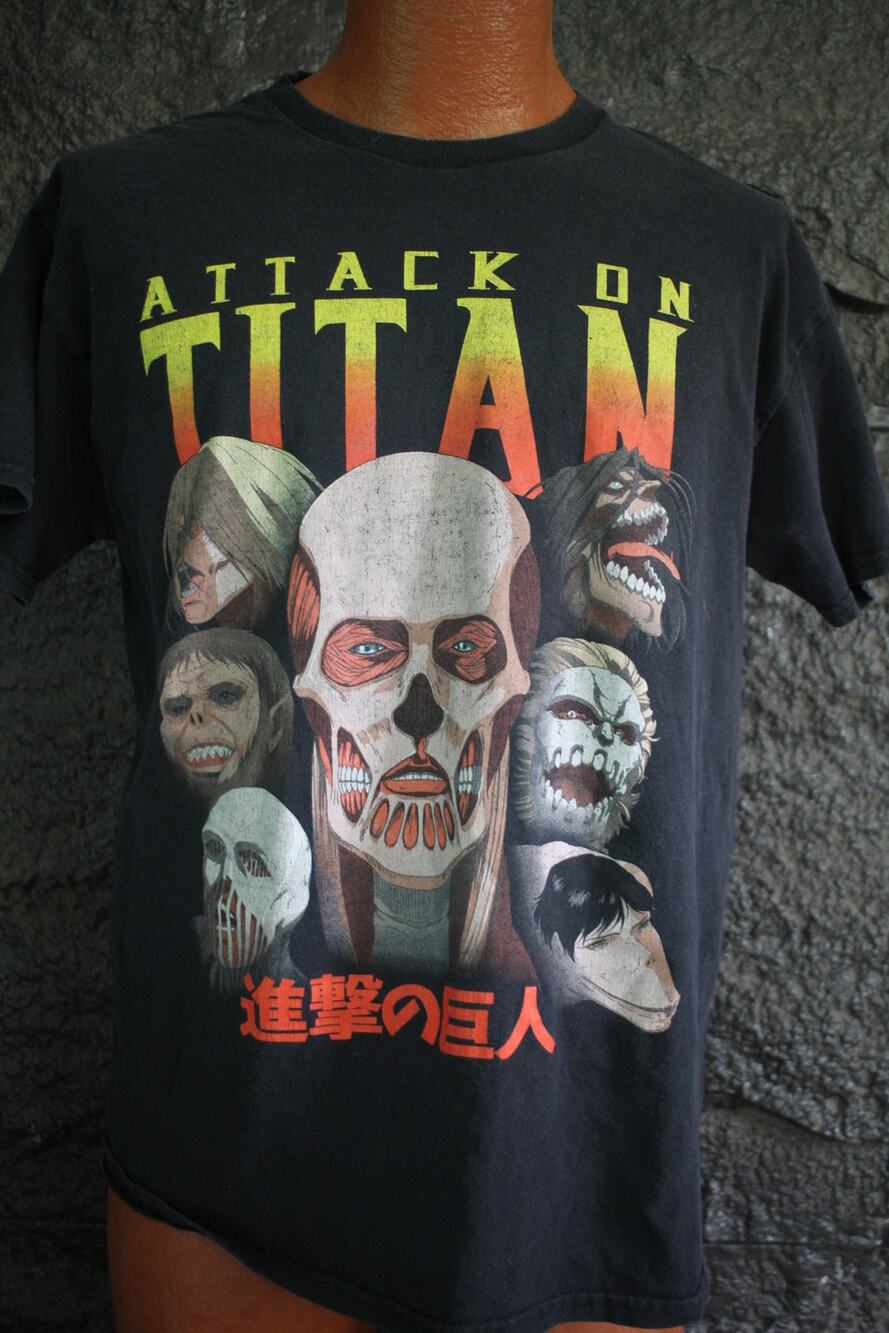 Attack On Titan Anime Graphic T Shirt Mens XL Black Manga Japanese Titan Faces